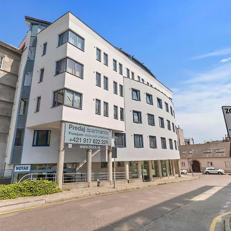 Be A Neighbour To The President *