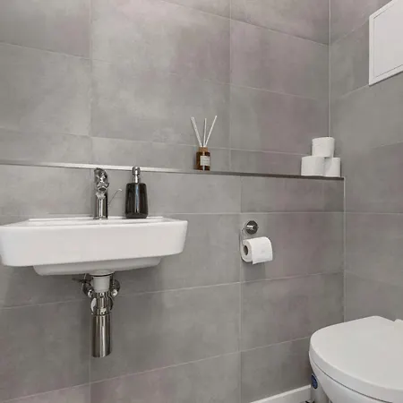 Be A Neighbour To The President *