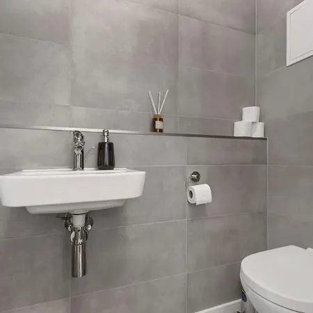 Be A Neighbour To The President Apartamento *